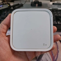 Đế sạc không dây Samsung EP-P2400 công suất 15W (không kèm củ cáp)