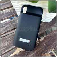 Pin sạc dự phòng kiêm ốp lưng iPhone XR (5000mAh, 18.5Wh)