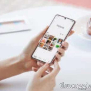 Samsung loại bỏ quảng cáo từ các ứng dụng Samsung Pay, Health, và Weather apps