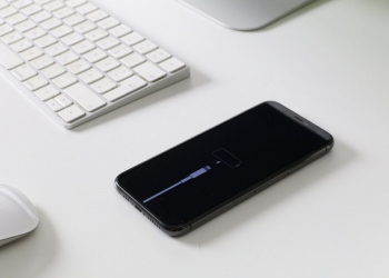 Pin điện thoại của bạn đang tiêu hao quá nhanh? Khi nào cần thay pin cho điện thoại của bạn?