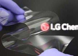 LG giới thiệu công nghệ màn hình có thể gập lại mới cứng như kính, không có nếp nhăn