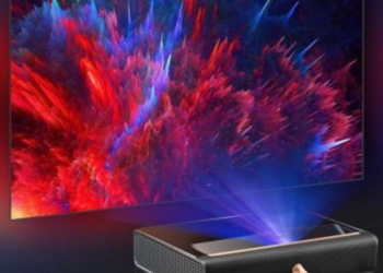 Máy chiếu laser Xiaomi Wemax A300 4K tiêu cự cực ngắn