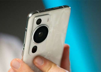 Lý Do Camera Huawei P70 Dính Bụi - Cách Vệ Sinh Camera Đúng Cách