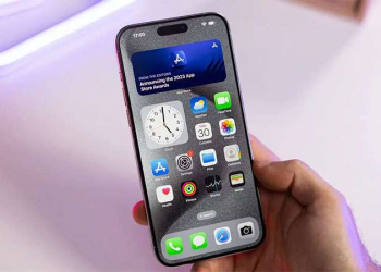 Lý Do Màn Hình iPhone 16 Pro Max Bị Loang Màu Khiến iFan Bất Ngờ