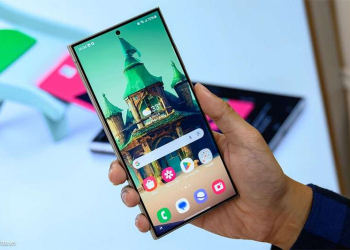 Cách Khắc Phục Màn hình Samsung Galaxy S24 Ultra Bị Chảy Mực