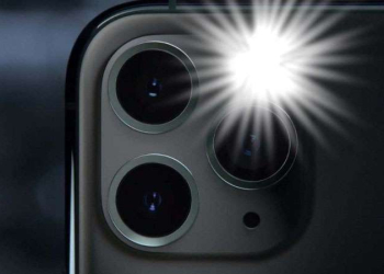 Đèn Pin iPhone 16 Pro Max Không Sáng - Cách Khắc Phục Ok 100%