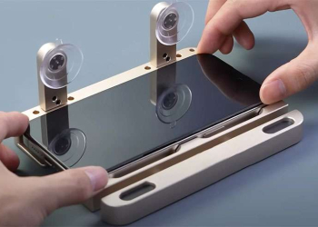 Có Nên Ép Kính Màn Hình iPhone 15 Pro Max? Ưu Điểm Khi Ép Kính?