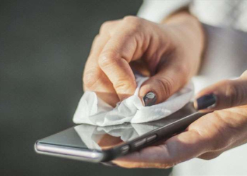 Màn Hình Vivo T2 Pro 5G: 7 Thứ Dung Dịch Không Lên Dùng Để Lau