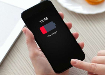 Làm Sao Để Kích Pin iPhone 16 Pro Max? Xem Hướng Dẫn Chi Tiết