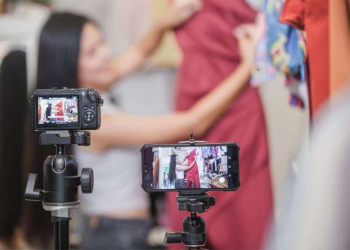 Cách Sử Dụng Nhiều Thiết Bị Cùng Một Phiên Livestream Hiệu Quả