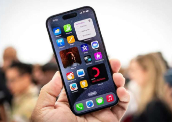 Màn Hình iPhone 15 Bị Phản Quang: Nguyên Nhân - Cách Khắc Phục