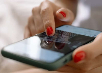 Cách Sửa Galaxy M35 Bị Liệt Màn Hình Không Vuốt Được Từ A Đến Z