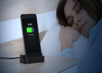 Có Nên Sạc Điện Thoại Qua Đêm Không ⚡️ Hướng Dẫn Sạc Chuẩn