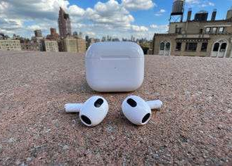 Đánh giá AirPods 3: Apple nâng cấp âm thanh game