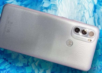 Moto G31 sẽ có camera 50MP, pin 5.000 mAh