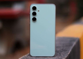 Cách Sửa Điện Thoại Galaxy S24 FE Bị Đơ Không Tắt Nguồn Được