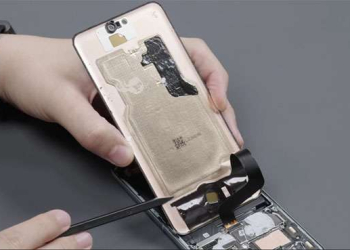 Video Mổ Bụng Huawei Mate 60 Pro Khám Phá Nội Thất Bên Trong