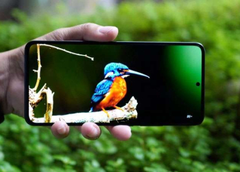 Khui Thùng Xiaomi 13T Xem Bên Trong Có Gì Khác Phiên Bản Trước