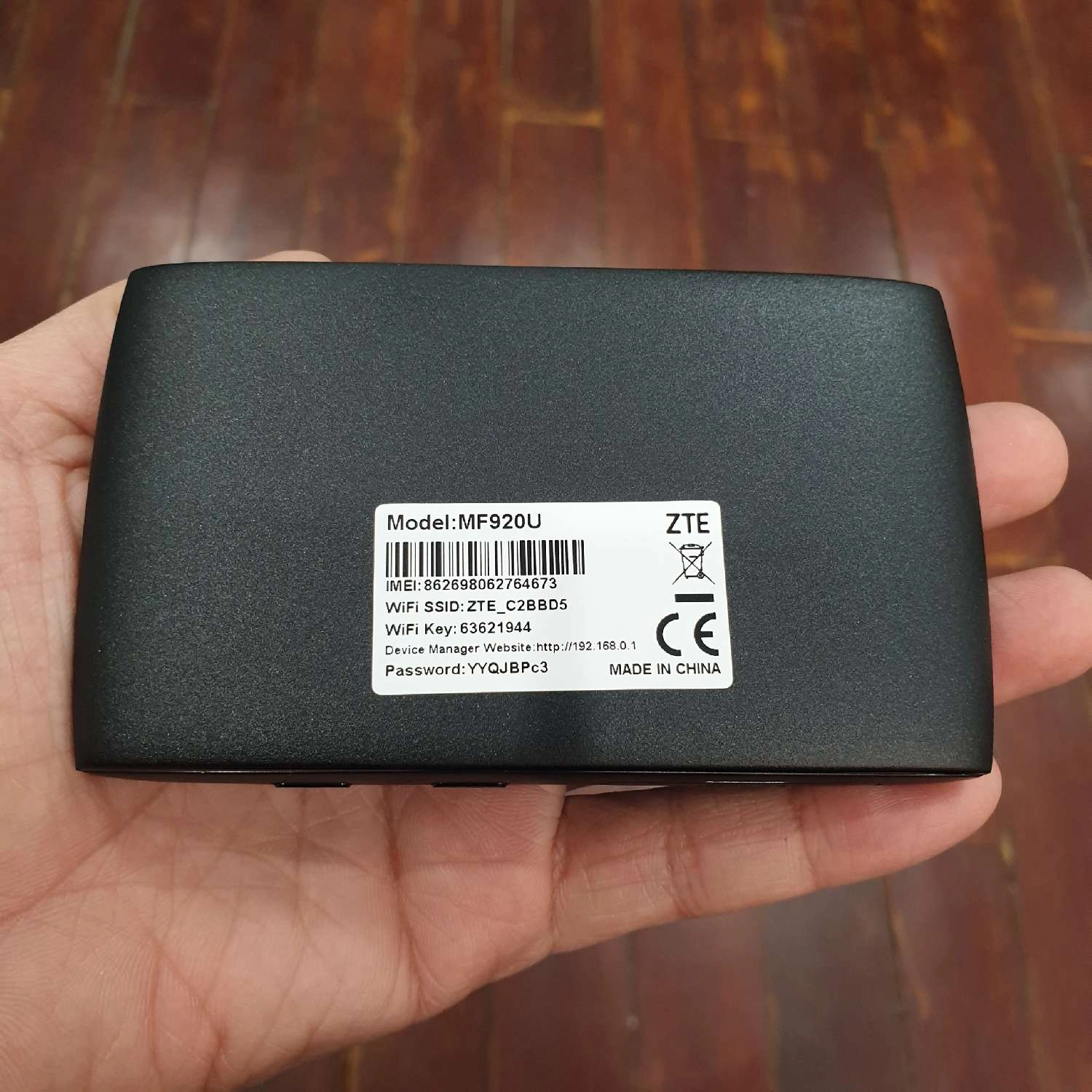 Bộ phát WiFi di động, máy phát wifi, thiết bị phát wifi dùng sim 3G/ 4G ZTE MF920U Chính Hãng
