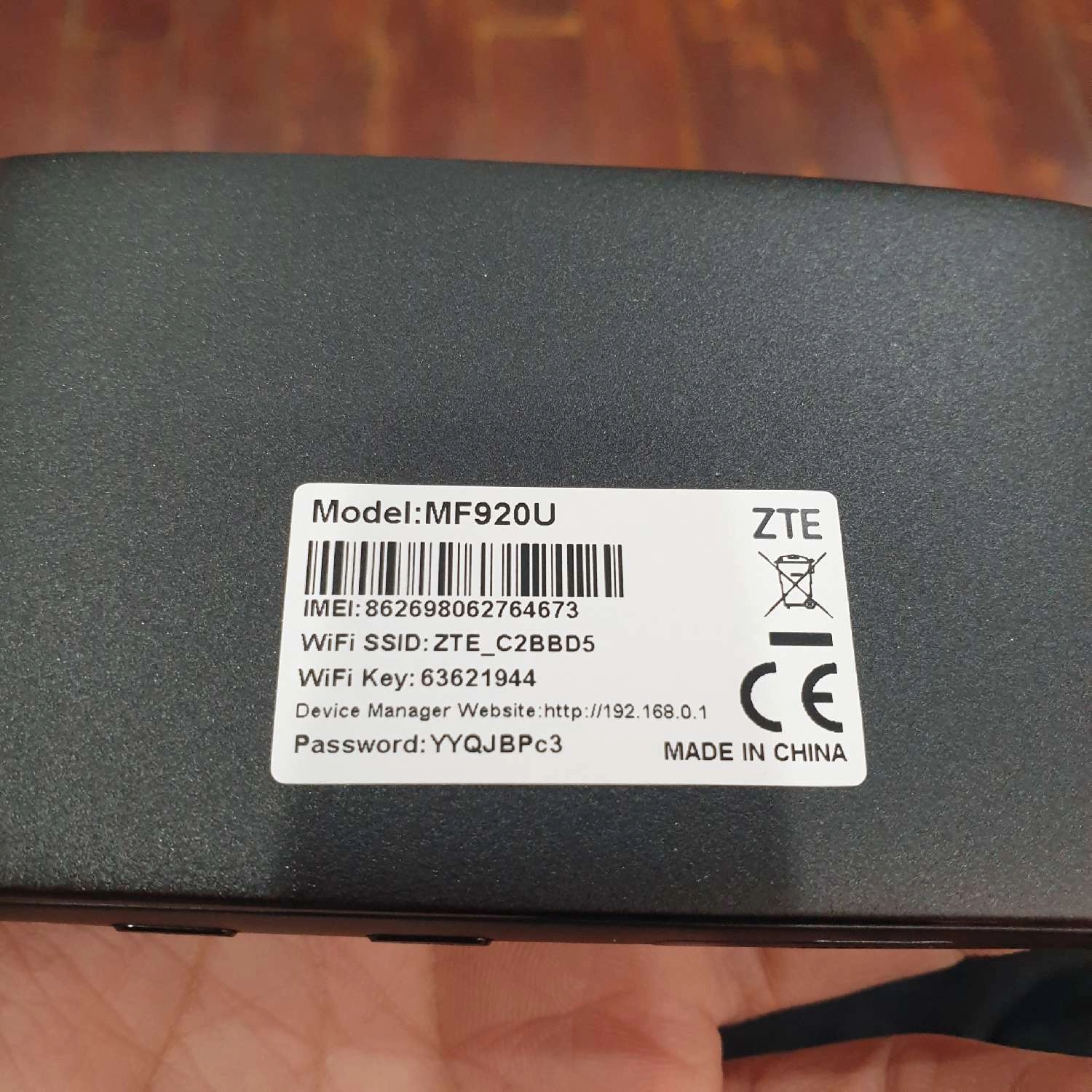 Bộ phát WiFi di động, máy phát wifi, thiết bị phát wifi dùng sim 3G/ 4G ZTE MF920U Chính Hãng