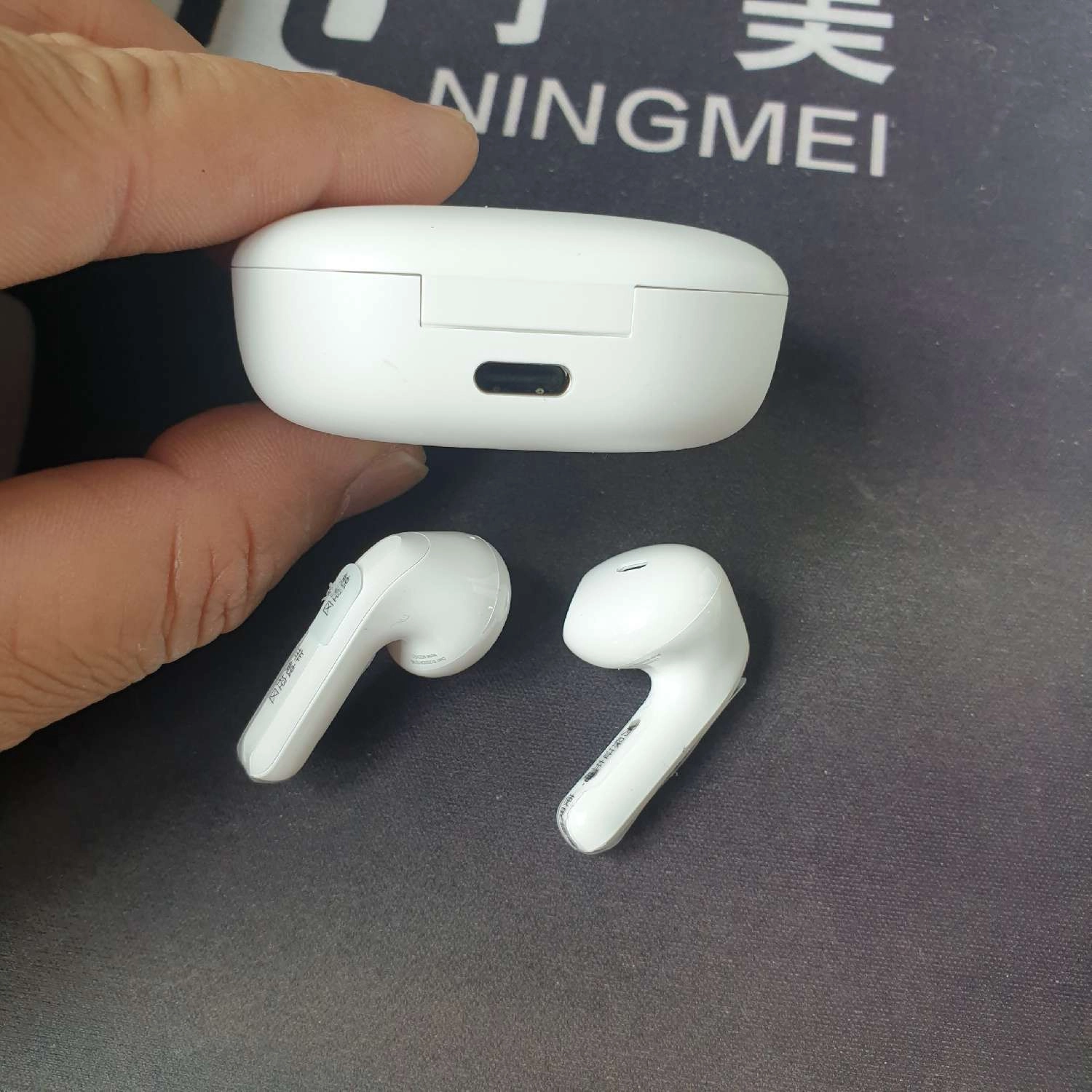 Tai nghe không dây bluetooth Xiaomi Redmi Buds 4 Lite Tai nghe không dây bluetooth Xiaomi Redmi Buds 4 Lite
