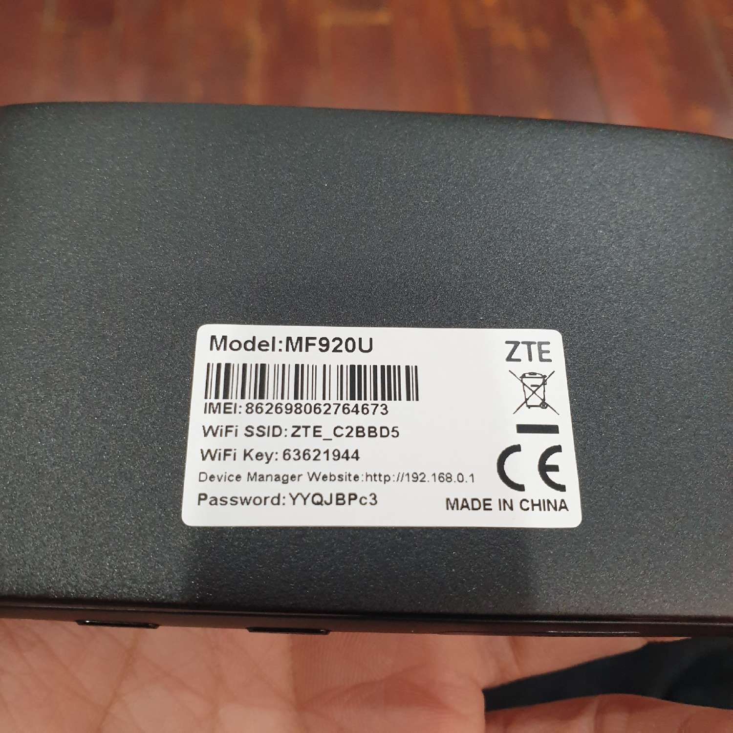 Bộ phát WiFi di động, máy phát wifi, thiết bị phát wifi dùng sim 3G/ 4G ZTE MF920U Chính Hãng