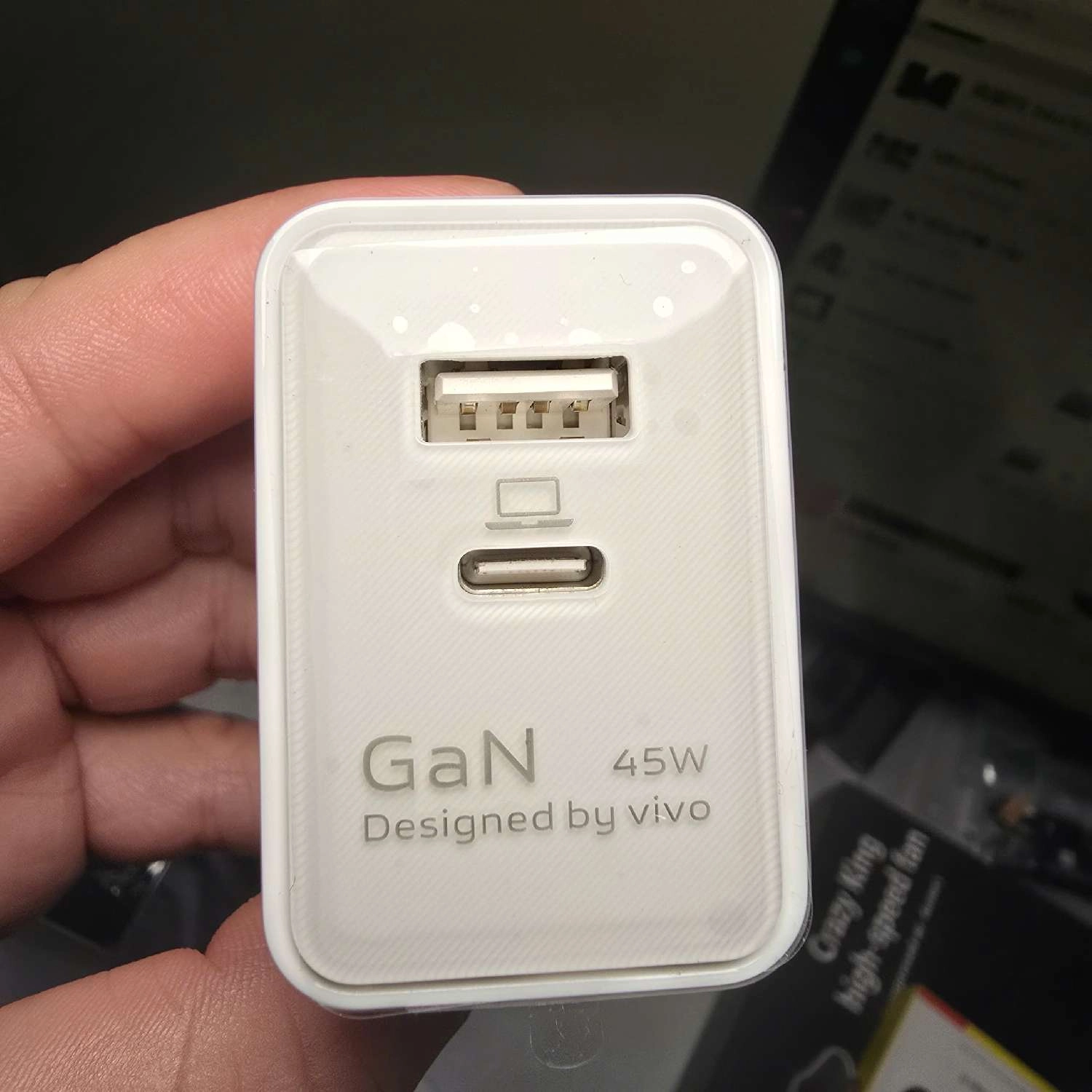 Bộ sạc Vivo 45W GaN FlashCharge 2 cổng CH2331
