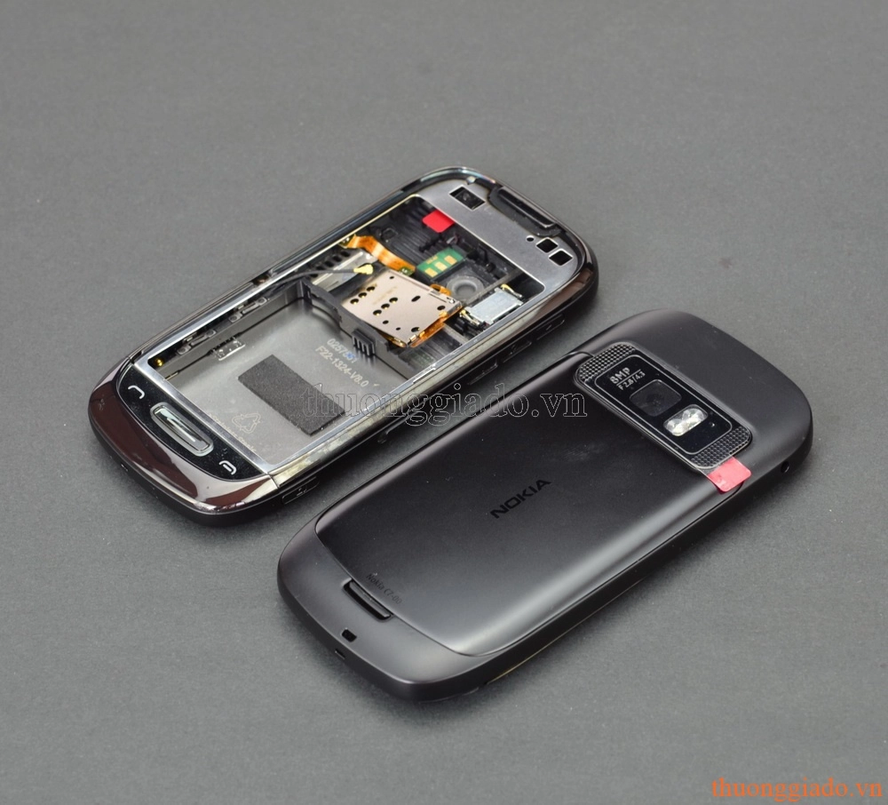 Thay vỏ Nokia C7-00 (hàng zin tháo máy)