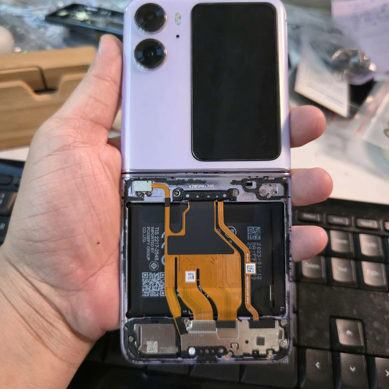 Cáp màn hình OPPO Find N2 Flip Chính Hãng (kèm khung viền màu tím)