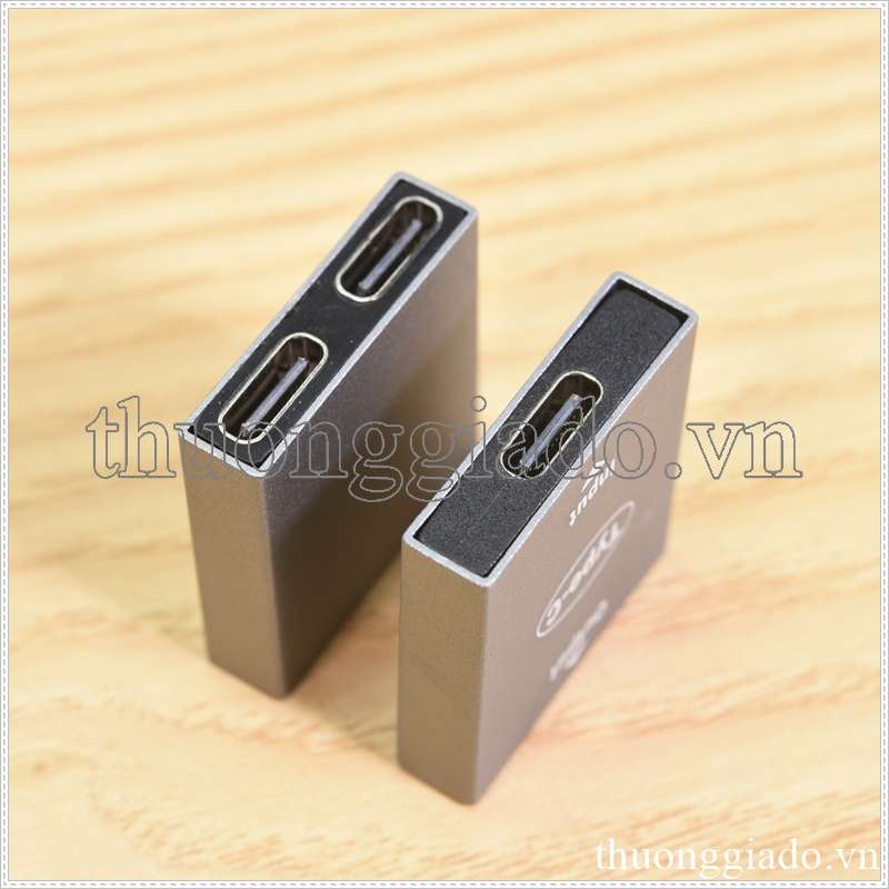 Đầu chia Type C Female 1 ra 2