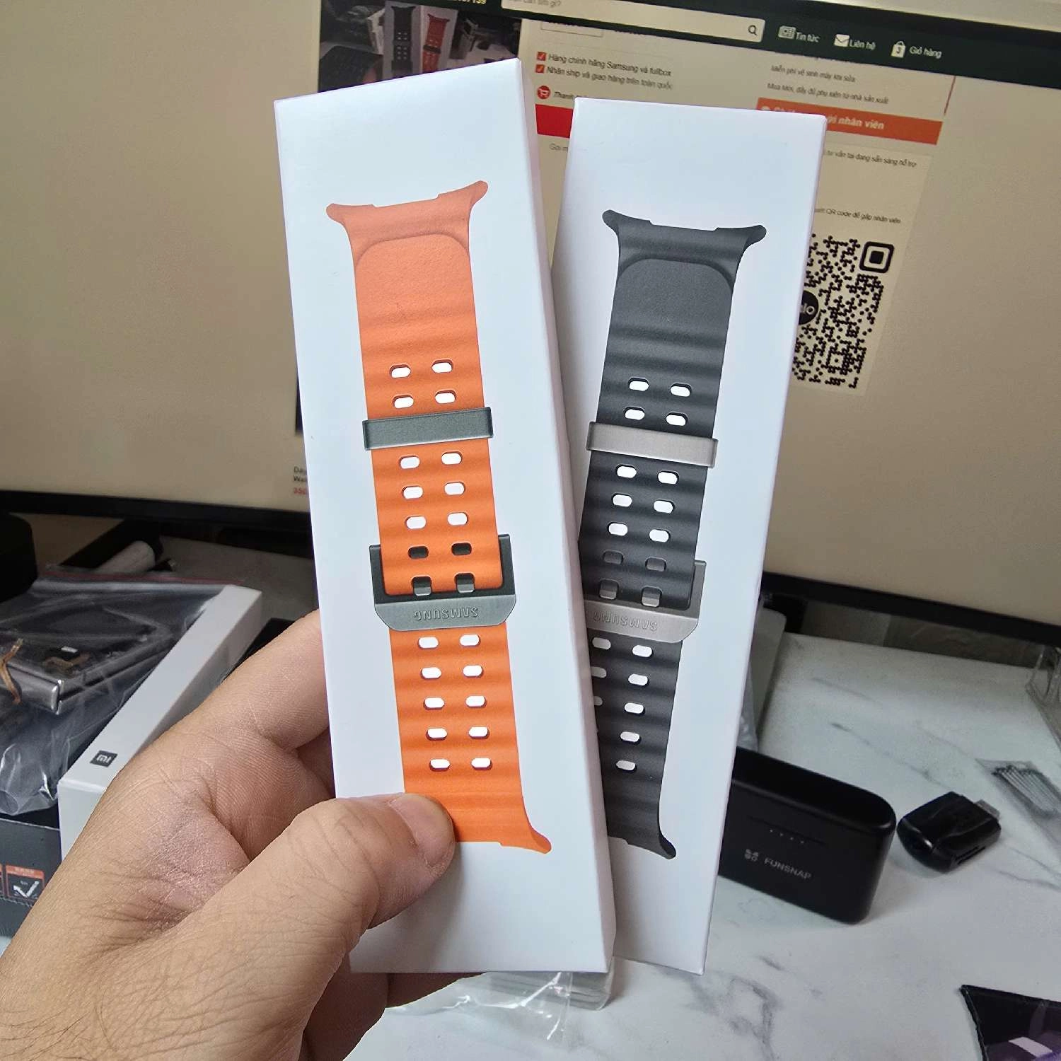 Dây đeo silicon Ocean dành cho Samsung Galaxy Watch Ultra 