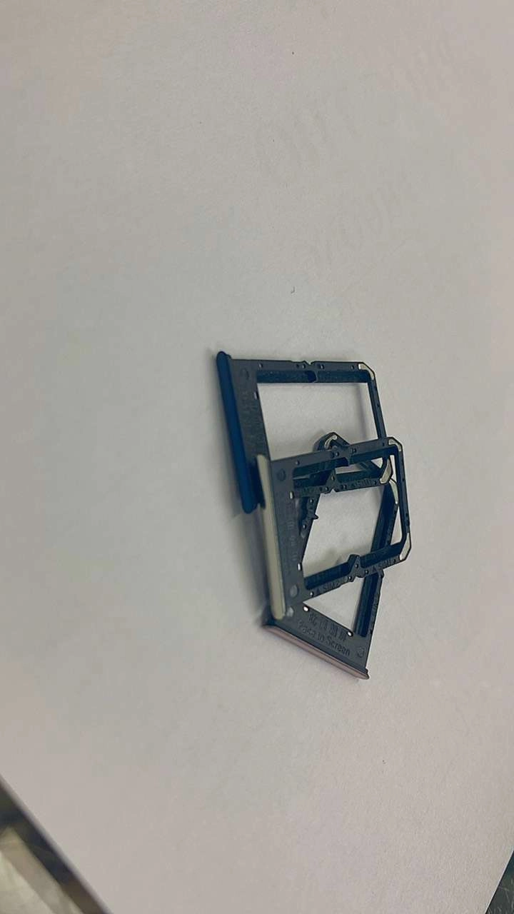 Khay sim Oppo Reno 3, 02 ngăn đựng trong 01, dual sim, nano sim	