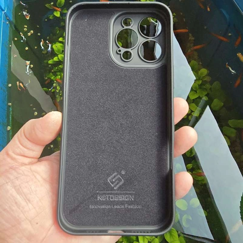 Ốp lưng dẻo màu đen hiệu KST DESIGN cho iPhone 16 Pro Max