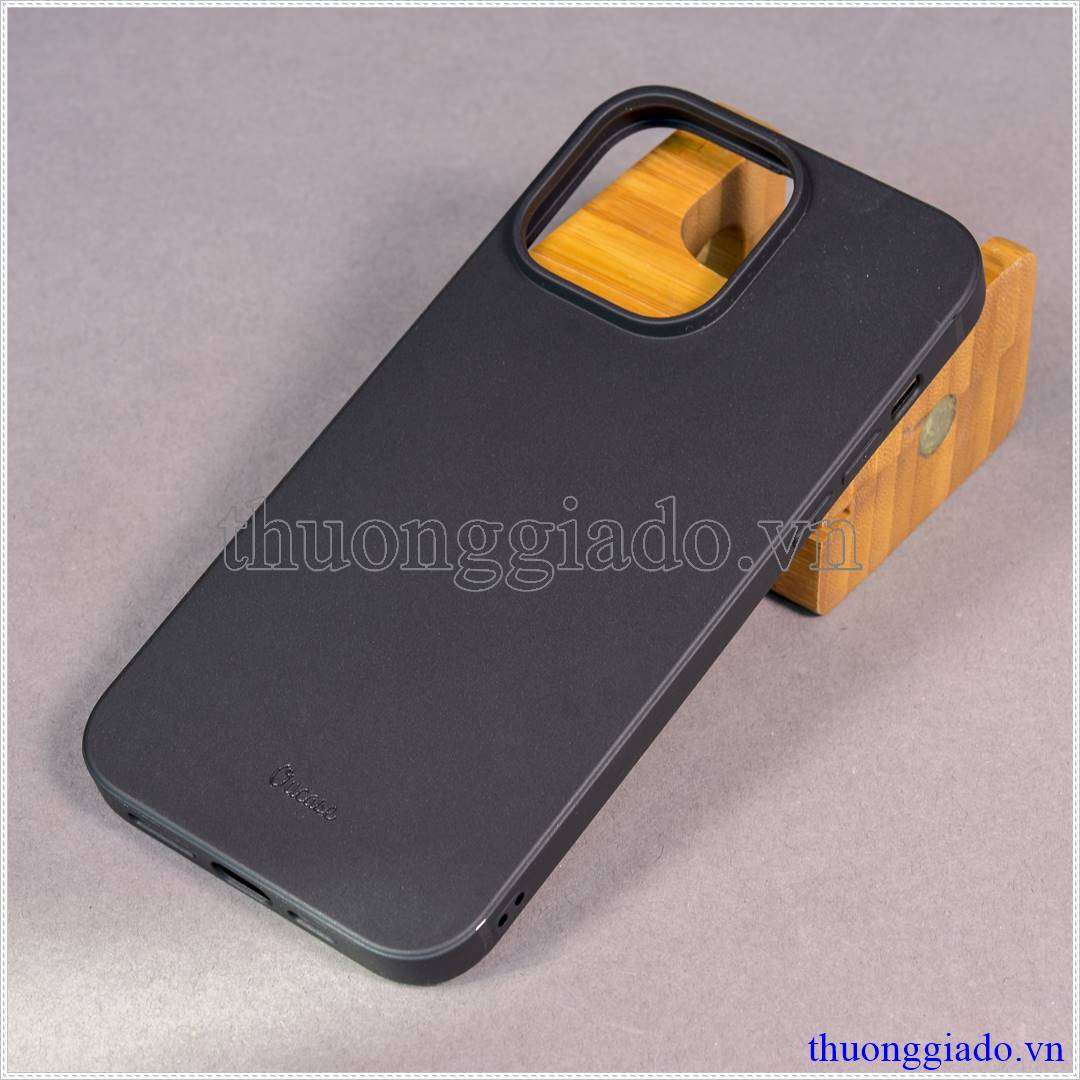 Ốp lưng dẻo màu đen iPhone 14 Pro Max hiệu Vu Case