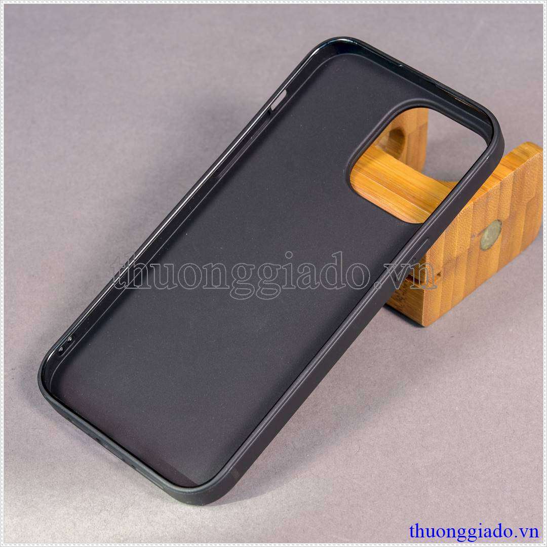 Ốp lưng dẻo màu đen iPhone 14 Pro Max hiệu Vu Case