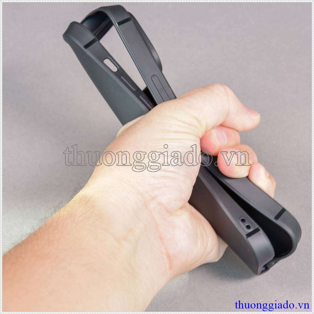 Ốp lưng dẻo màu đen iPhone 14 Pro Max hiệu Vu Case