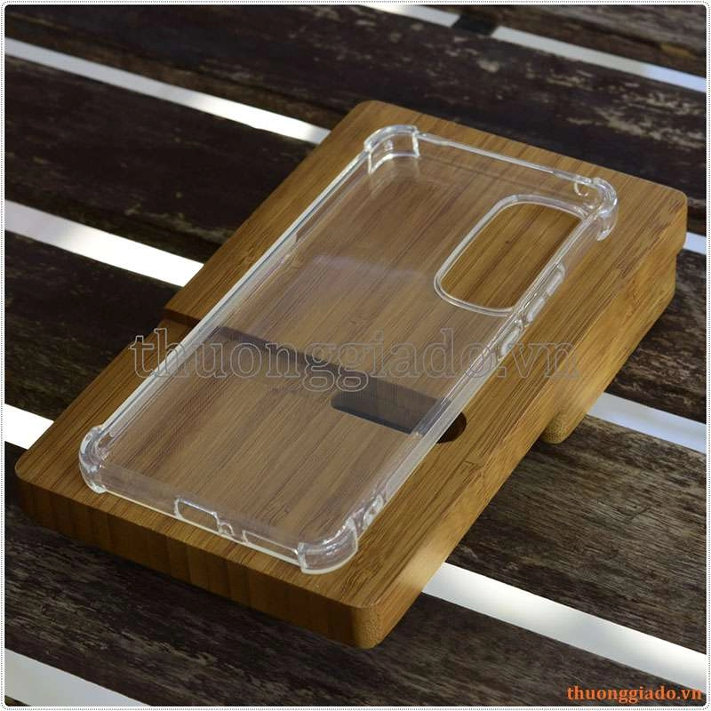 Ốp lưng dẻo trong suốt Motorola Edge 30 (5G), chống sốc 4 góc