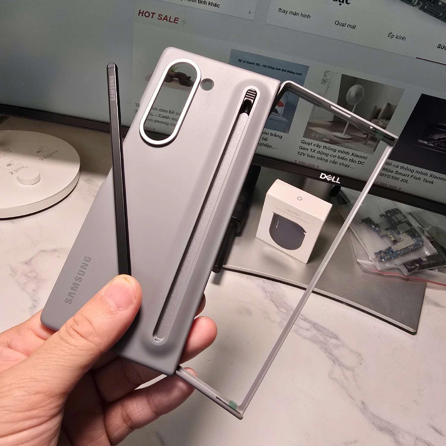 Ốp lưng kèm bút spen cho Samsung Galaxy Z Fold 6