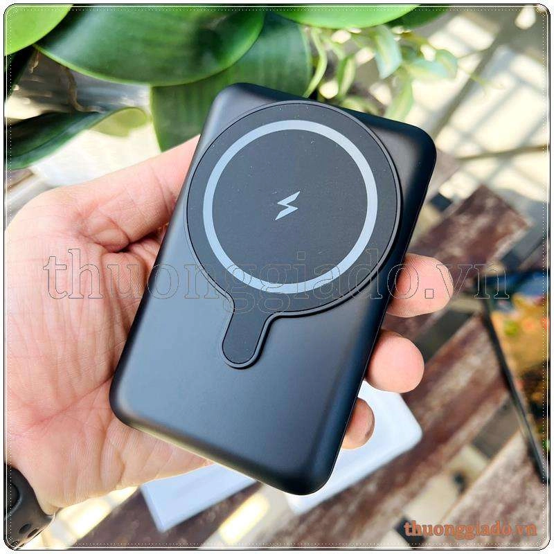 Pin sạc dự phòng không dây hít từ tính iPhone 15 Pro Max, iPhone 15 Plus, iPhone 15 Pro (ZHX-PB13) 10000mAh 38.5Wh