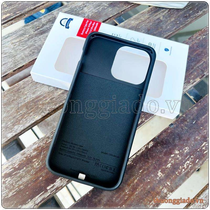 Pin sạc dự phòng kiêm ốp lưng iPhone 14 Pro Max, iPhone 14 Plus, iPhone 13 Pro Max, iPhone 12 Pro Max (5000mAh, 18.5Wh)