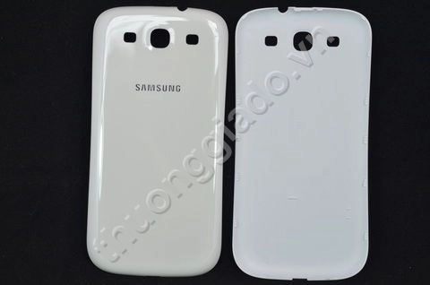 Thay nắp lưng, nắp đậy pin Samsung Galaxy SIII, S3,i9300