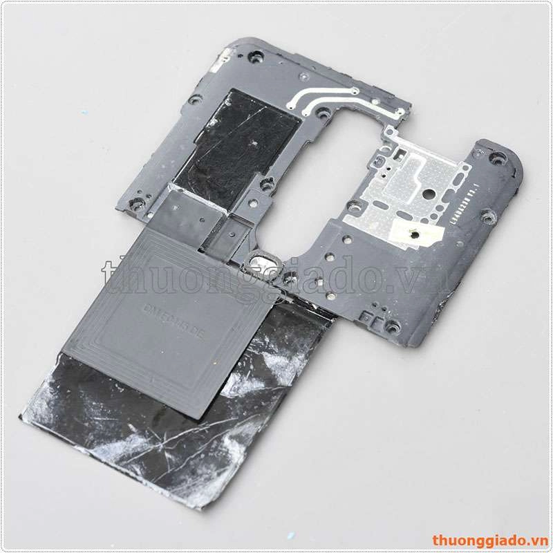Thay bo mạch sạc không dây NFC Xiaomi Redmi K20