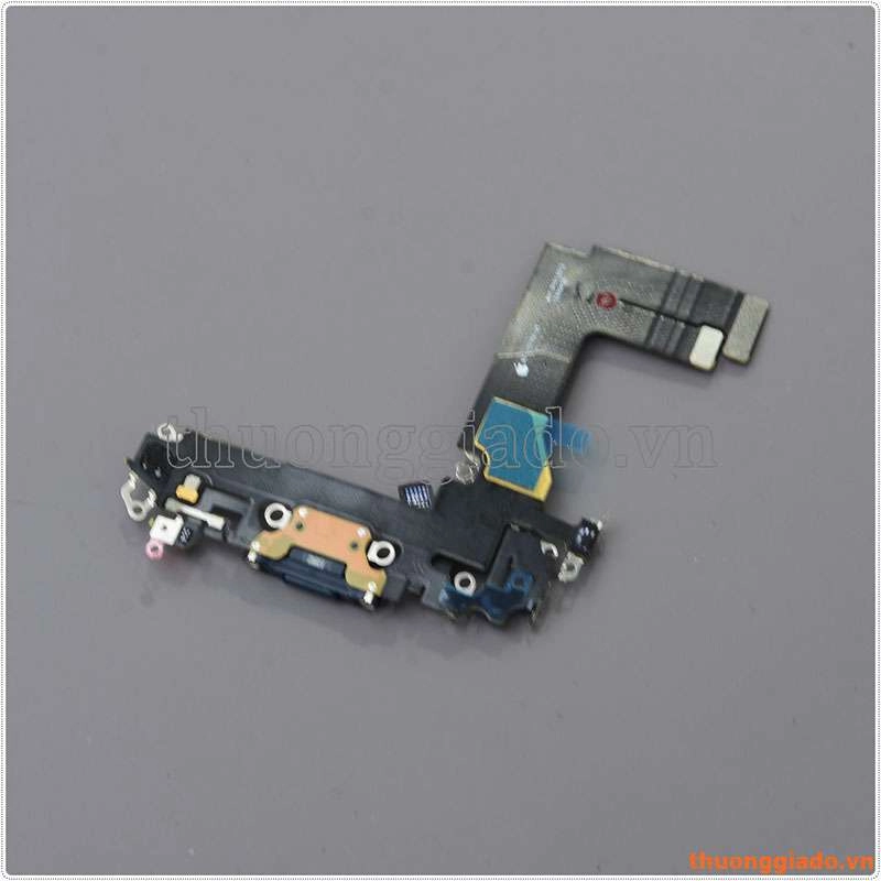 Thay chân sạc iPhone 13 Mini