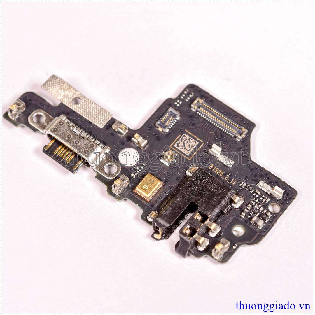 Thay chân sạc Vsmart Live