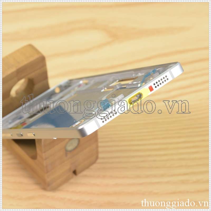 Thay khung viền Blackberry Key 2