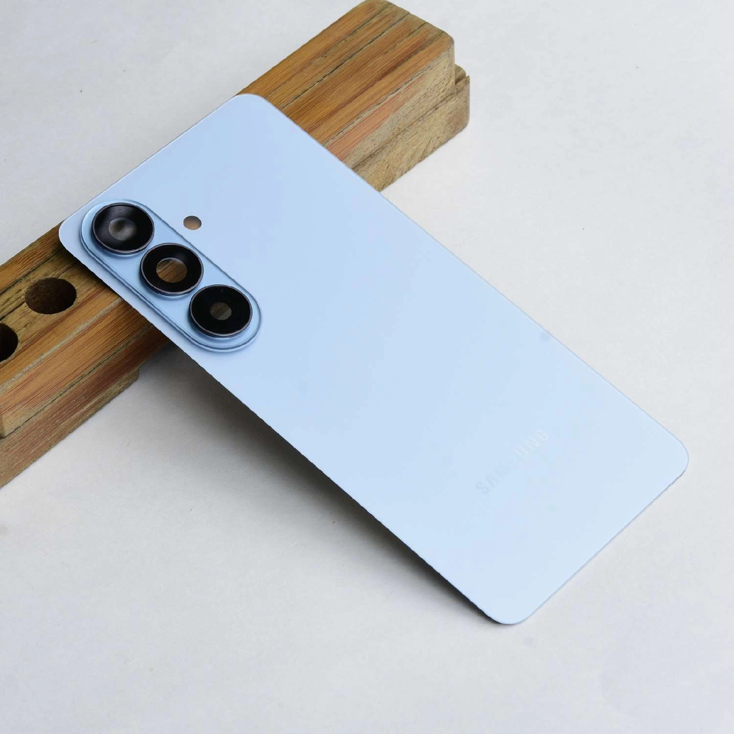 Thay kính lưng (nắp lưng) Samsung Galaxy S26 S941 Chính Hãng kèm cụm kính camera sau