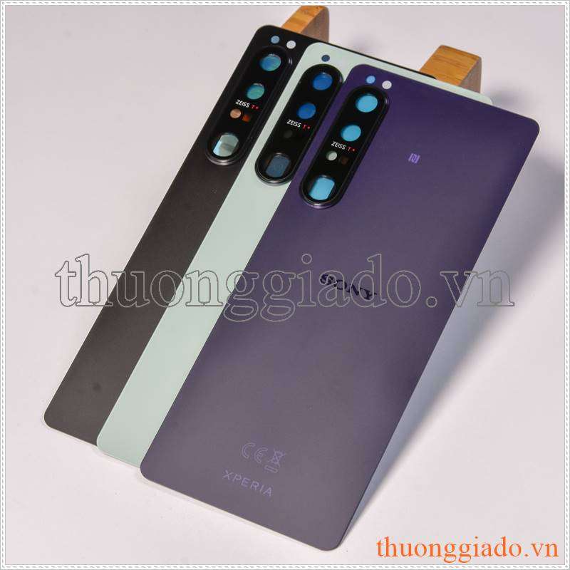 Thay kính lưng (nắp lưng) Sony Xperia 1 IV ( Mark 4 ) - kèm kính camera sau