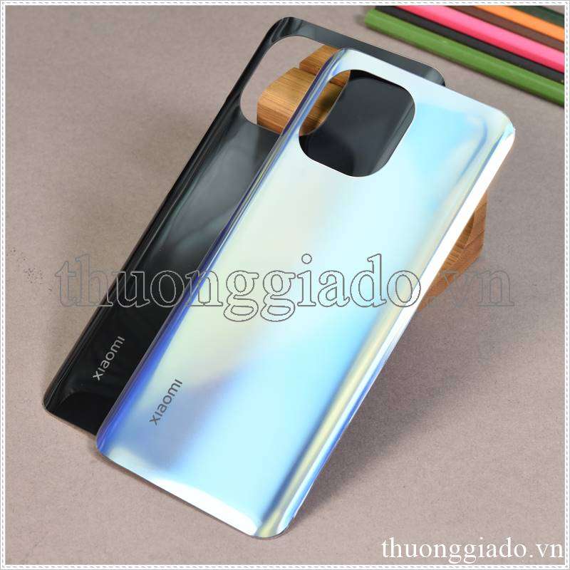 Thay nắp lưng (kính lưng) Mi 11