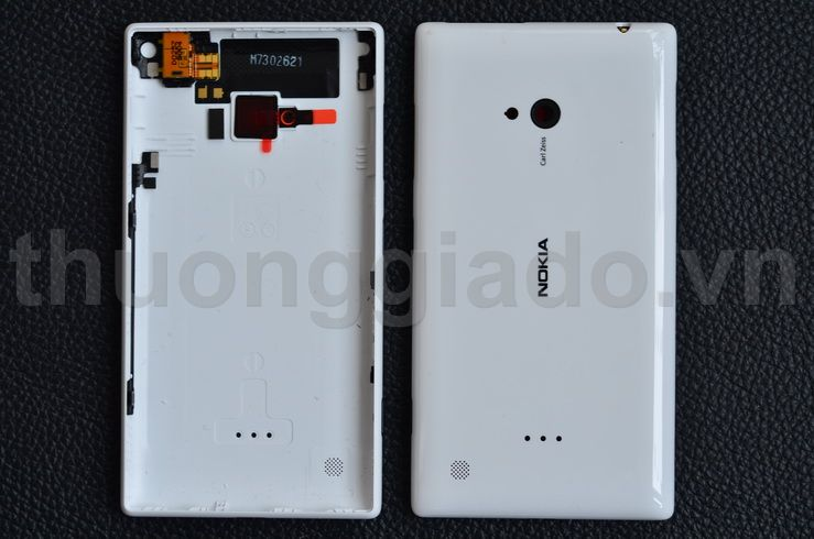 Thay nắp lưng Nokia Lumia 720 Back Cover