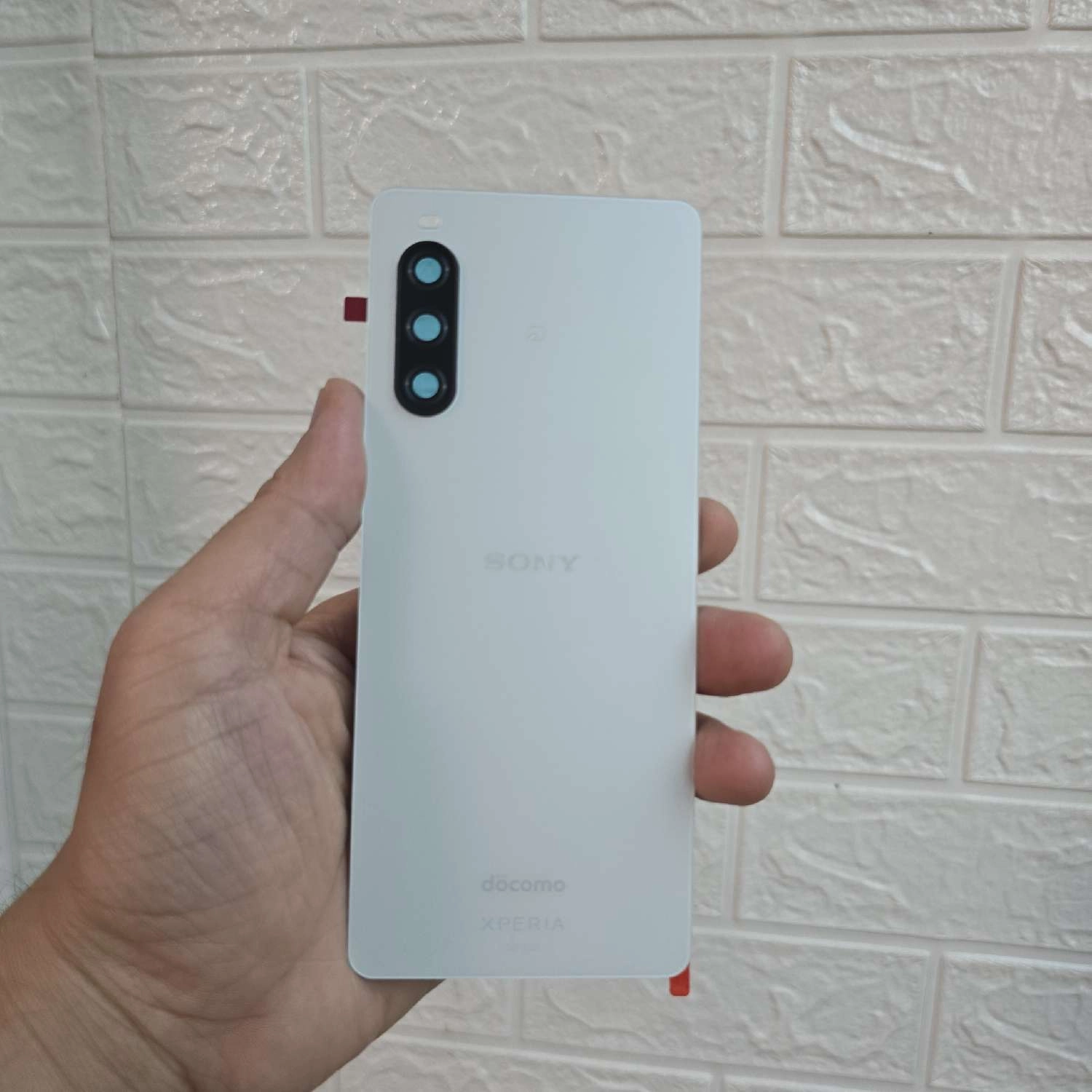 Thay nắp lưng Sony Xperia 10 Mark V